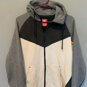 Nike tech fleece zip up